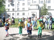 выступление в сквере около библиотеки им. О. Кошевого.jpg